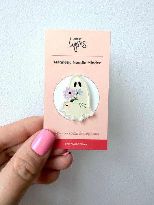 Floral Ghost Needle Minder