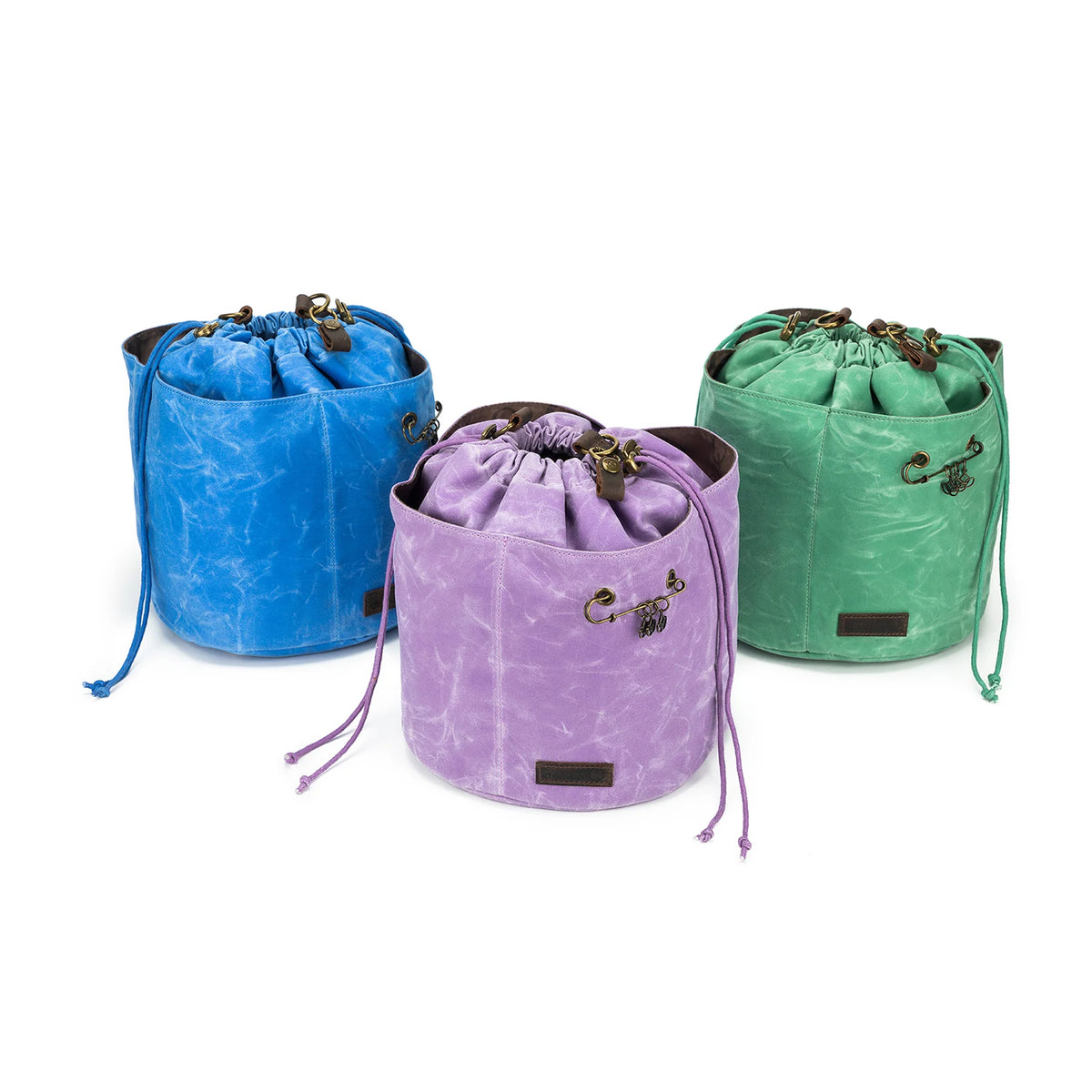 della Q Maker's Canvas Bucket Bag