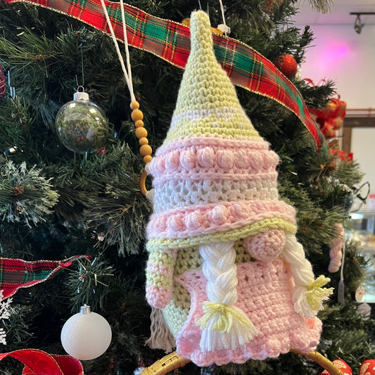 Crochet Level Up - Winter Gnome