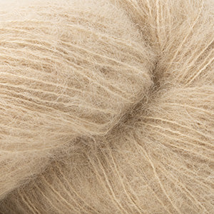 Frosted Almond 02 - Suri Seda - Cascade Yarns