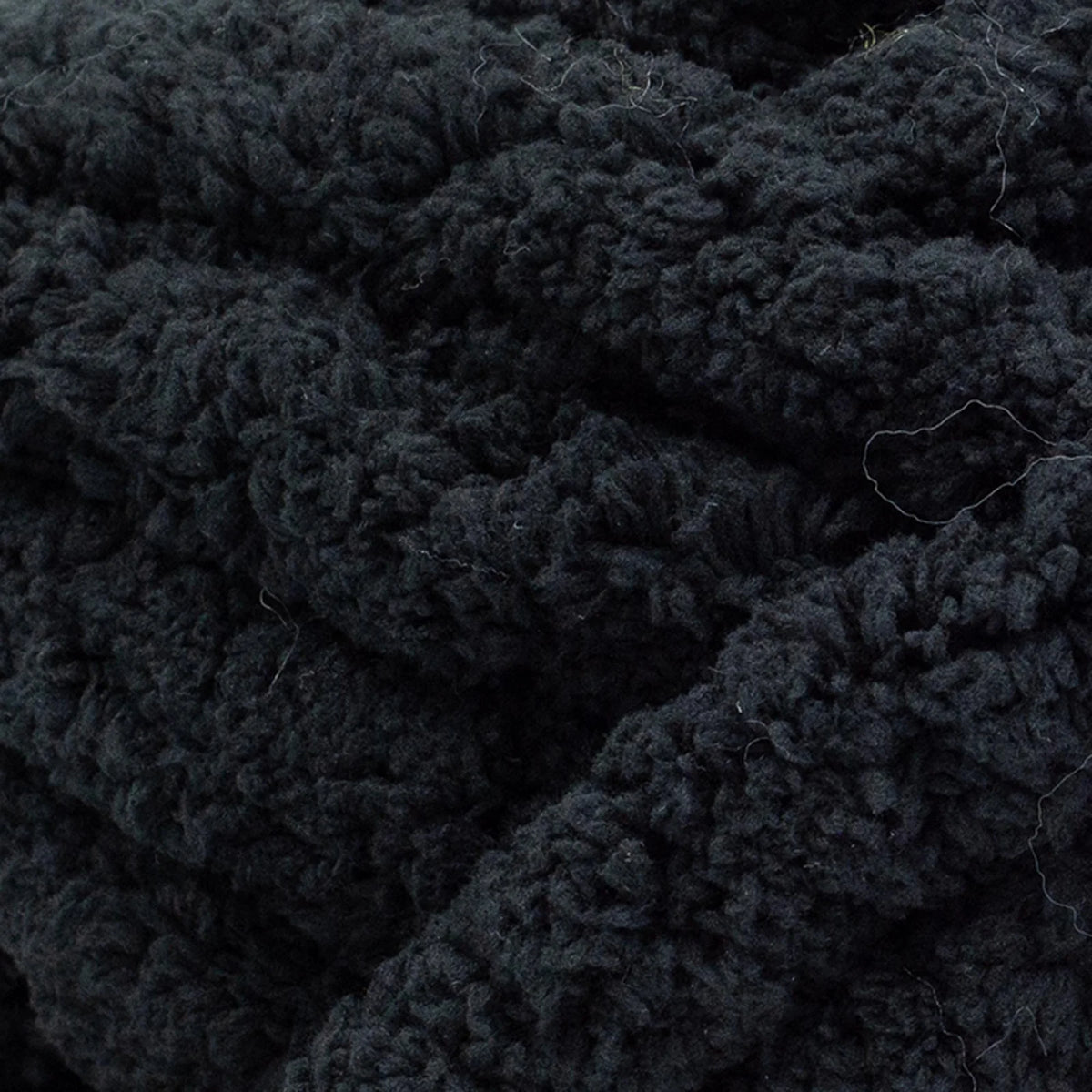 Carbon - AR Workshop Chunky Knit Yarn