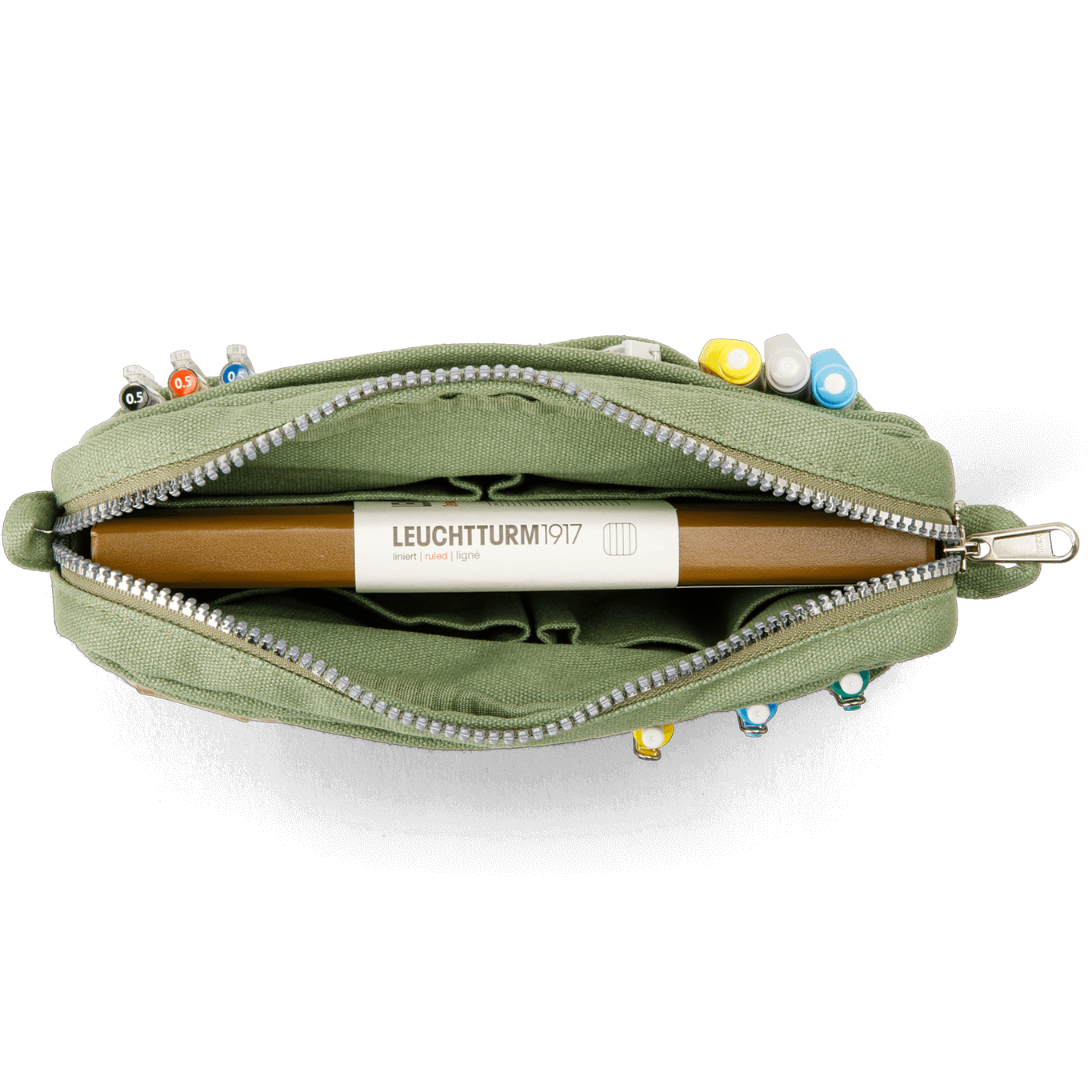 Soolla® Studio Pouch, Becca Sands Edition