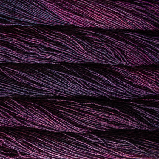 Malabrigo - Dos Tierras - Purpuras image 0